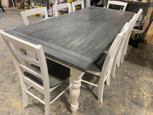 Table With Turned Legs, Chair Set Carbon Gray White Wash Top And Antique White Base, Wooden Dining Table